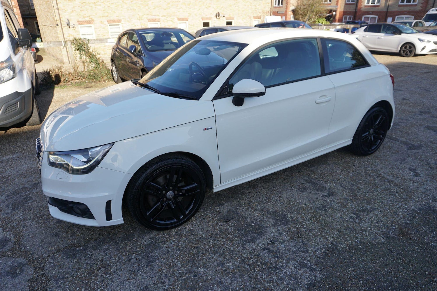 Used Audi A1 2011 for sale - 77724227: Photo 6