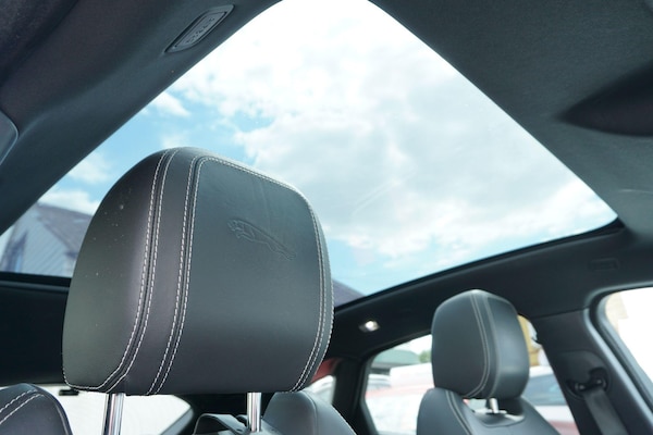 Used Jaguar E-Pace 2018 for sale - 75670144: Photo 22