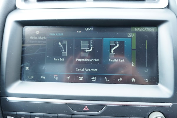 Used Jaguar E-Pace 2018 for sale - 75670144: Photo 46