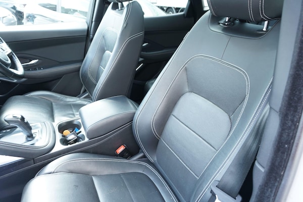 Used Jaguar E-Pace 2018 for sale - 75670144: Photo 62
