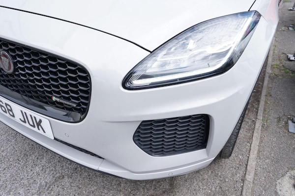 Used Jaguar E-Pace 2018 for sale - 75670144: Photo 65