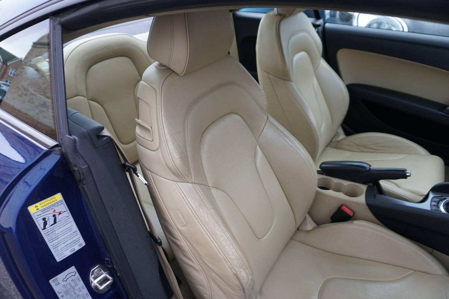 Used Audi TT 2011 for sale - 77440284: Photo 19