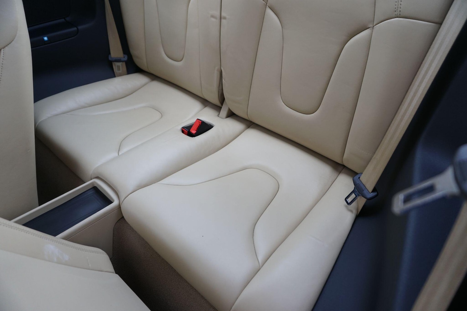 Used Audi TT 2011 for sale - 77440284: Photo 25