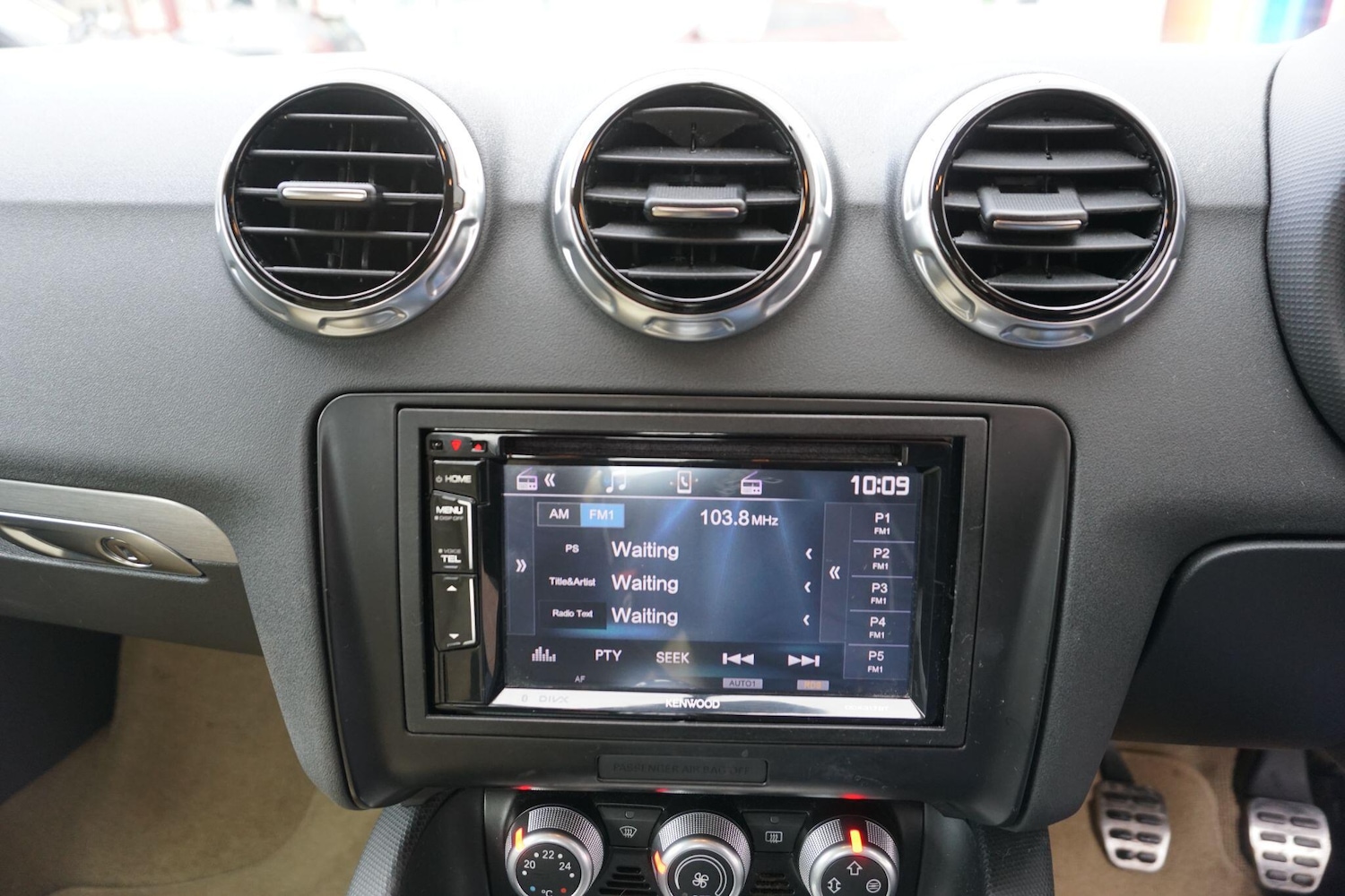 Used Audi TT 2011 for sale - 77440284: Photo 37