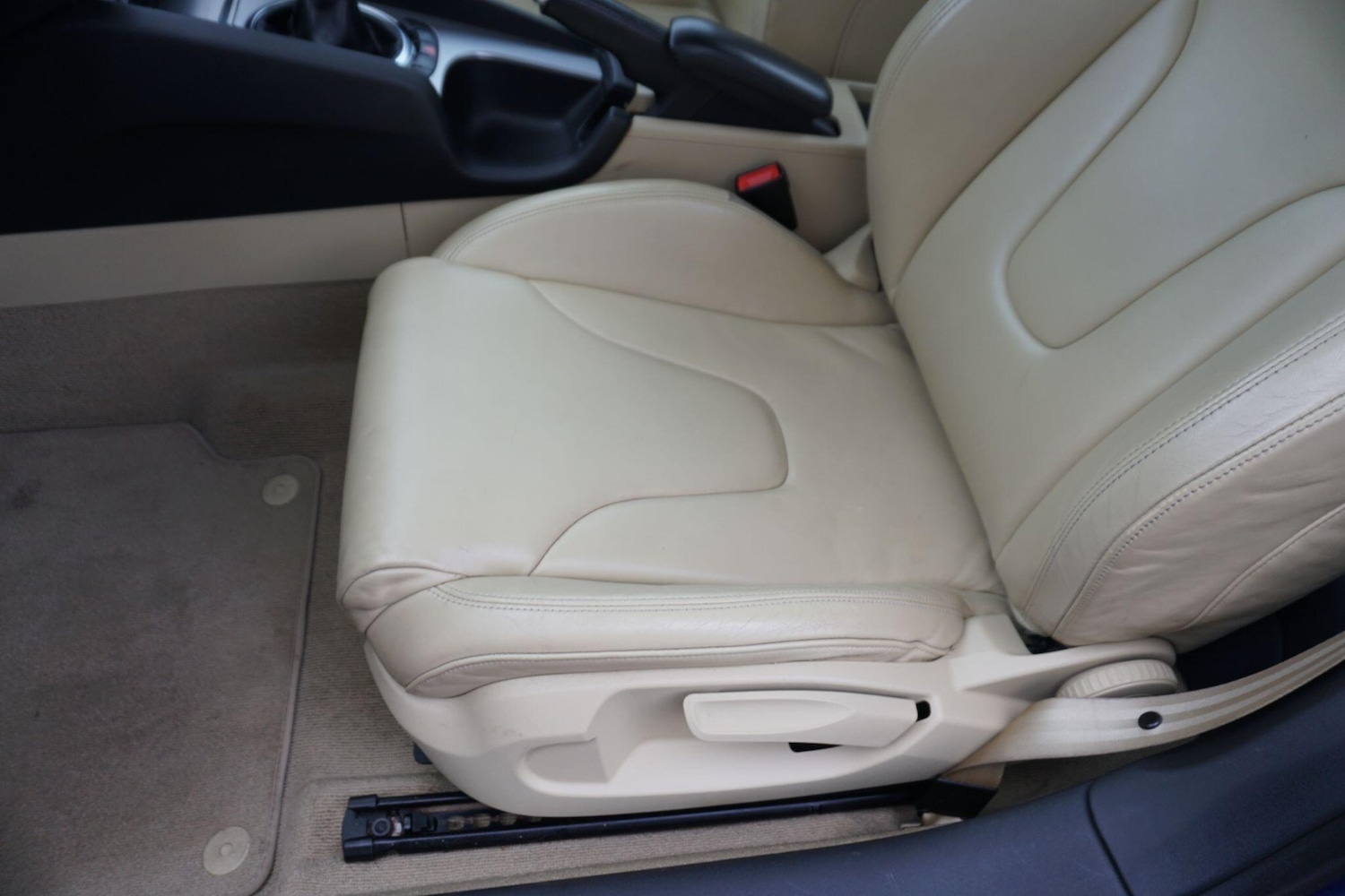 Used Audi TT 2011 for sale - 77440284: Photo 52