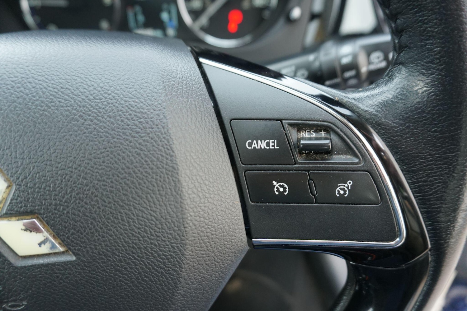 Used Mitsubishi Outlander 2017 for sale - 77598992: Photo 24