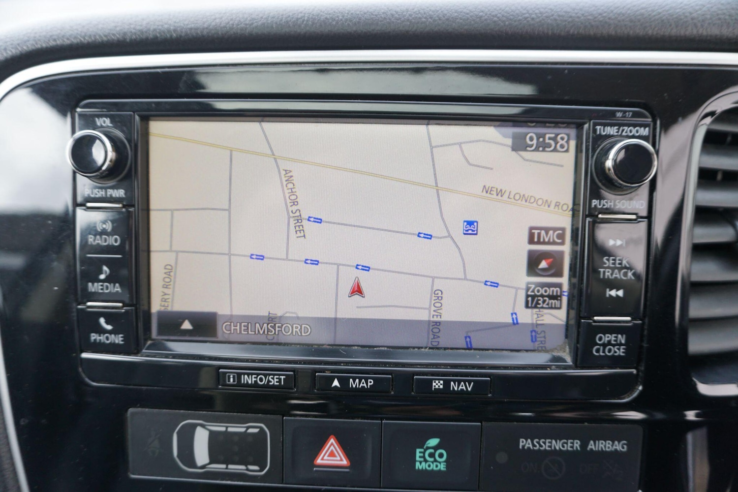 Used Mitsubishi Outlander 2017 for sale - 77598992: Photo 40