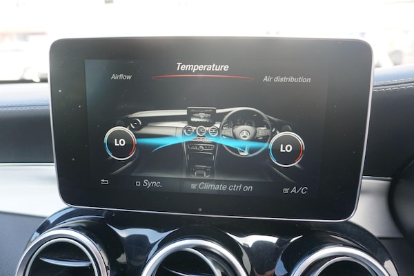 Used Mercedes-Benz C Class 2018 for sale - 75225036: Photo 55