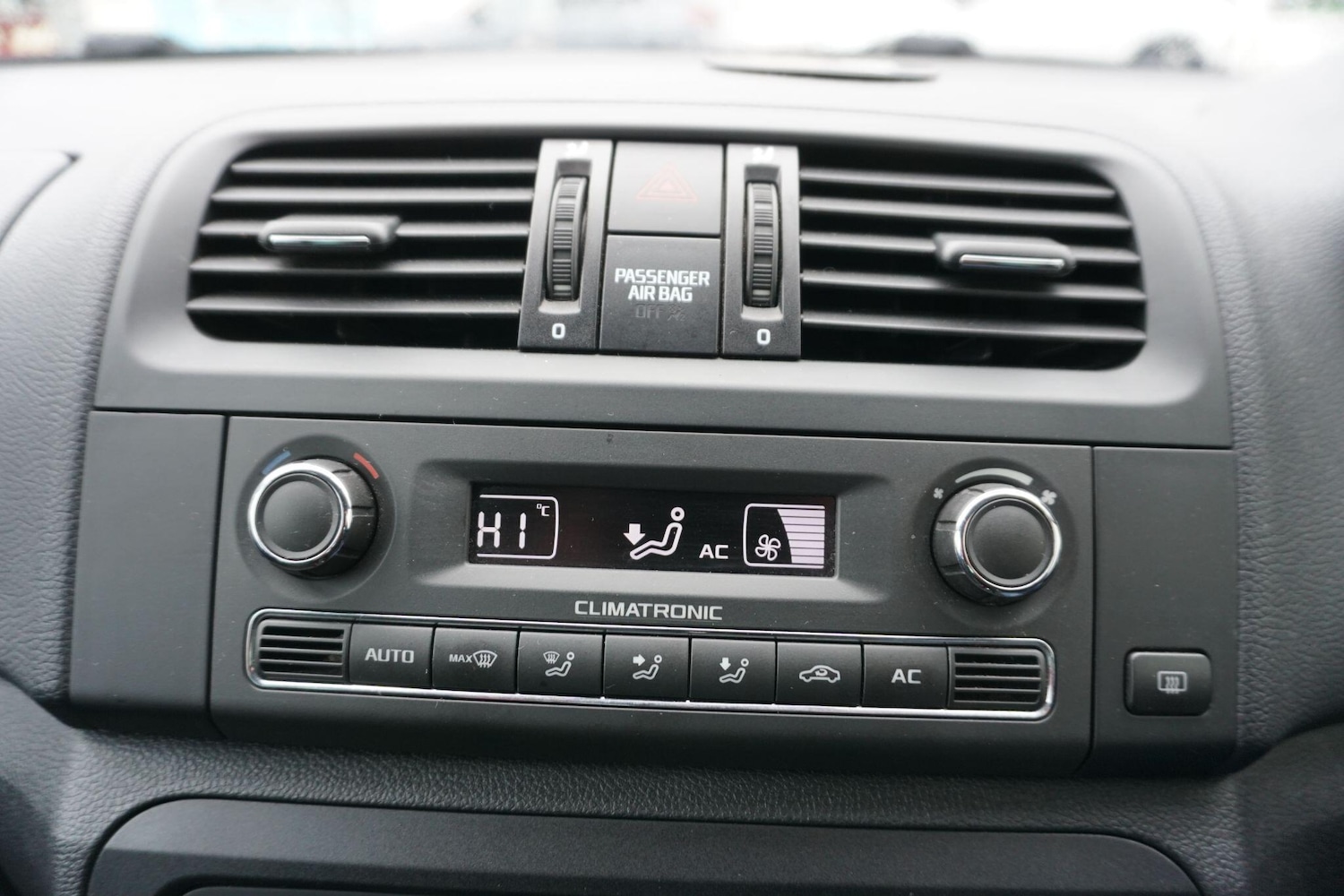 Used Skoda Fabia 2011 for sale - 77166438: Photo 26