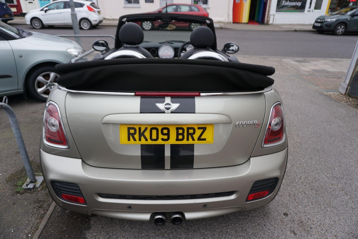 Used MINI Convertible 2009 for sale - 77598089: Photo 15