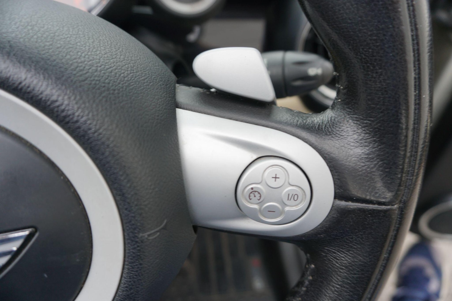 Used MINI Convertible 2009 for sale - 77598089: Photo 28