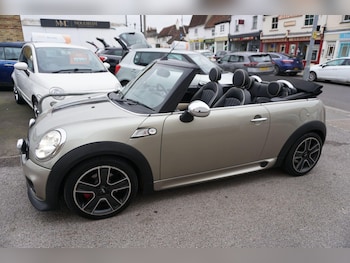 Used MINI Convertible 2009 for sale - 77598089: Photo