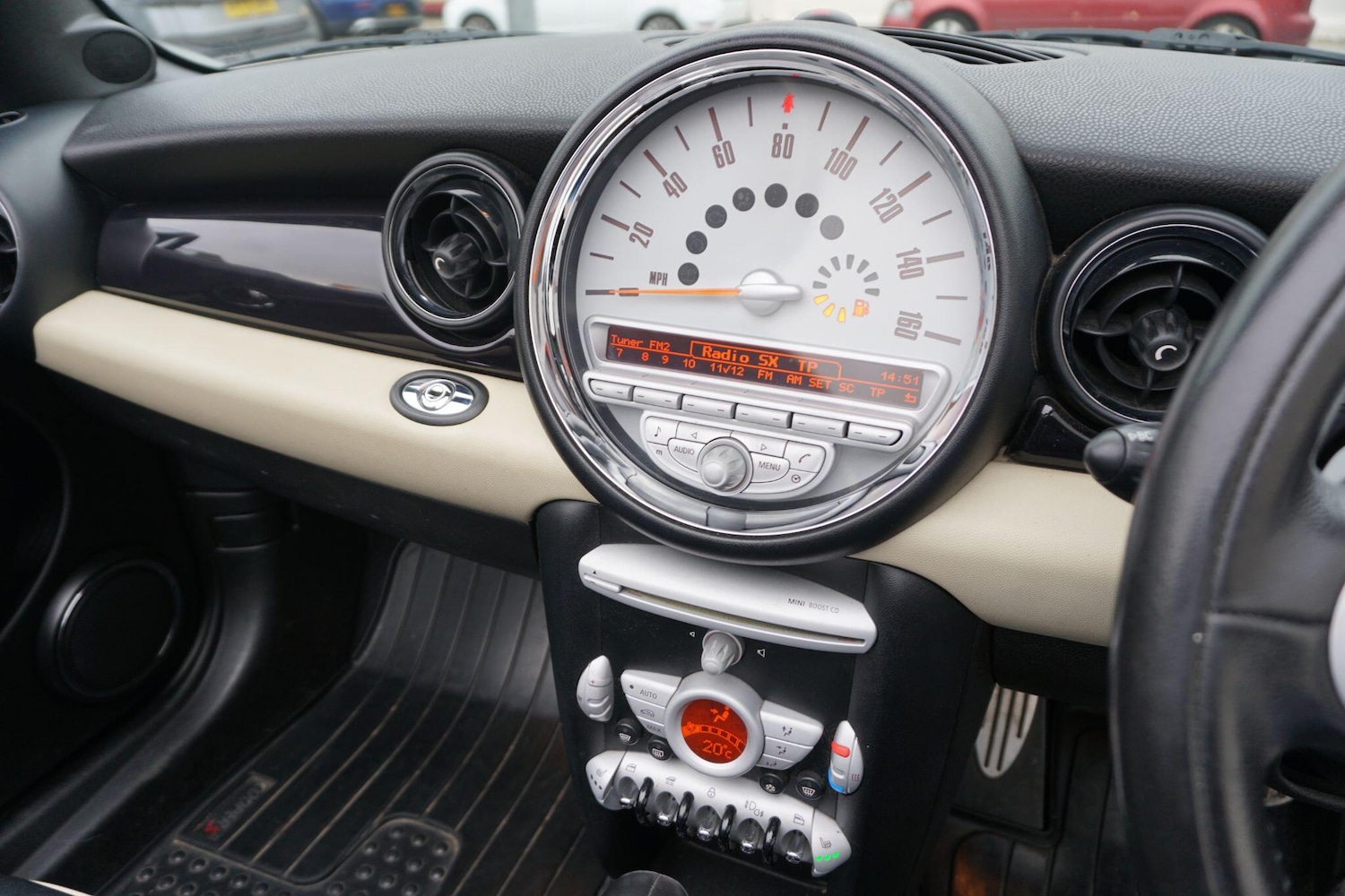 Used MINI Convertible 2009 for sale - 77598089: Photo 61