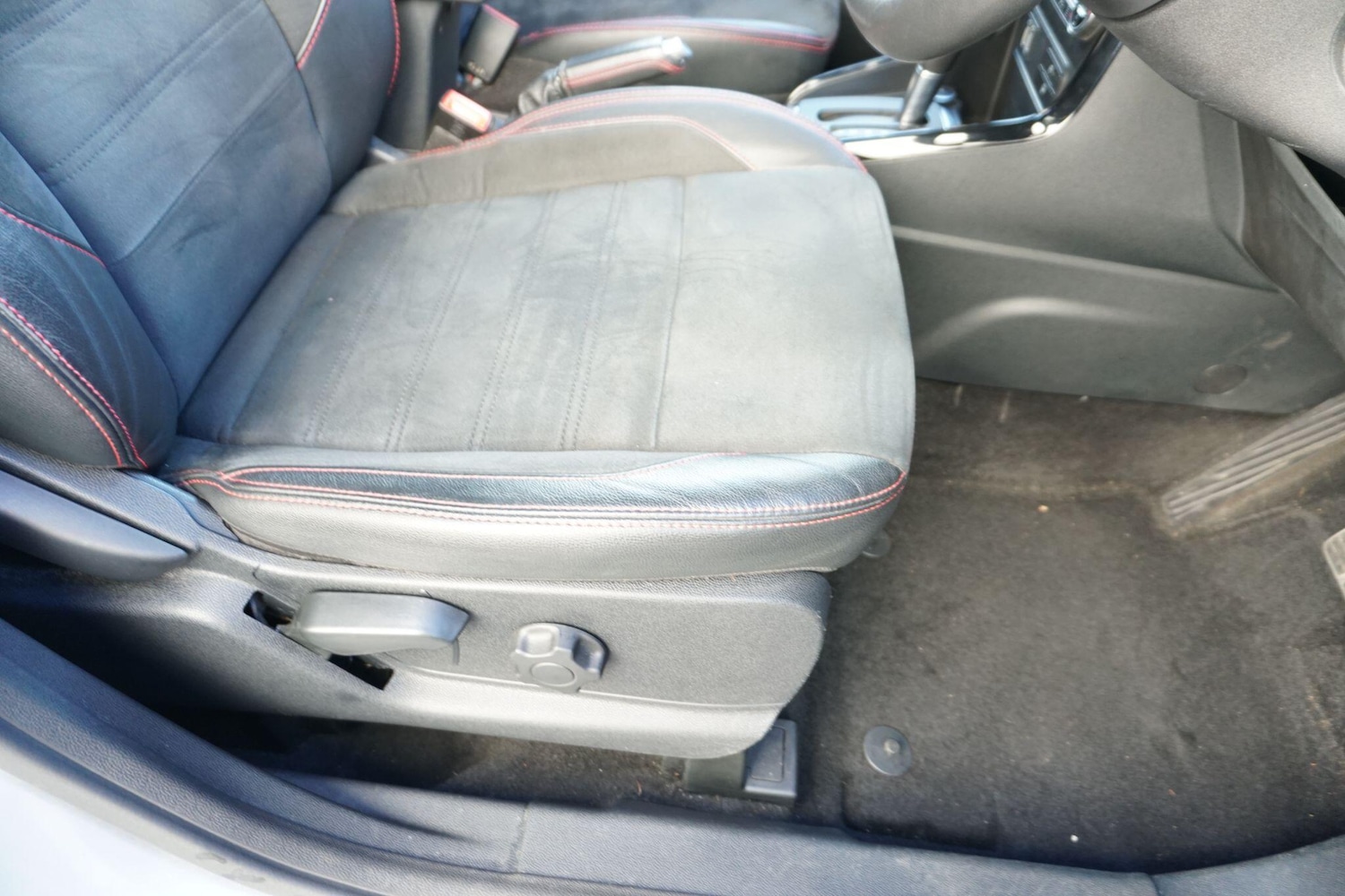 Used Ford Ecosport 2018 for sale - 76659352: Photo 51