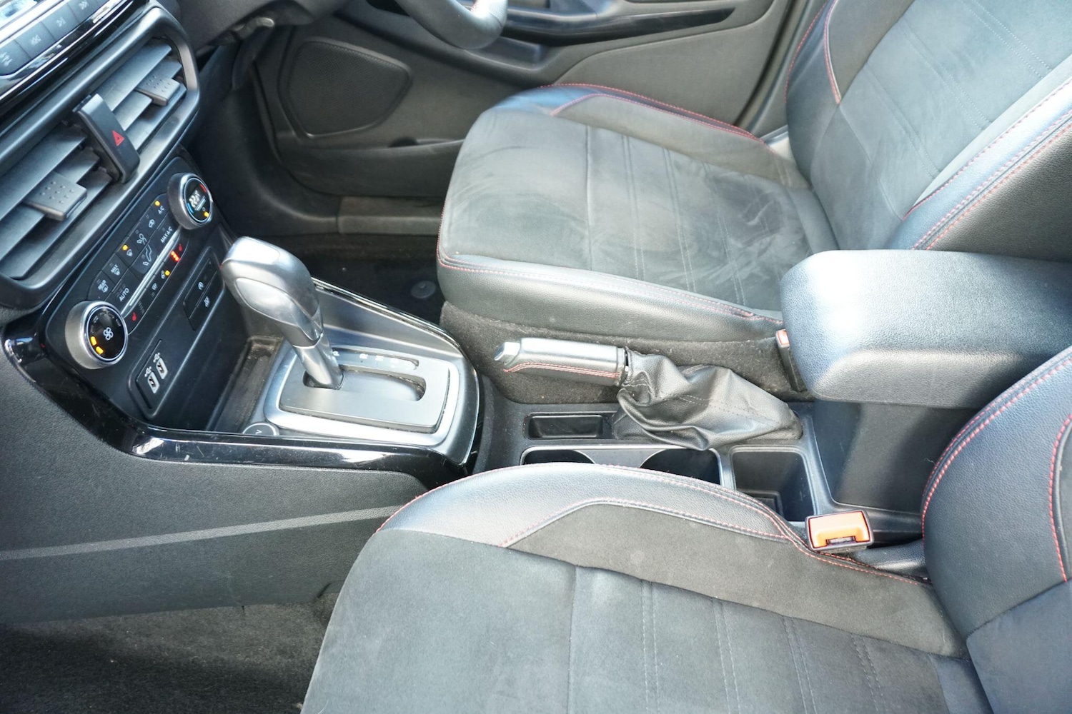 Used Ford Ecosport 2018 for sale - 76659352: Photo 55