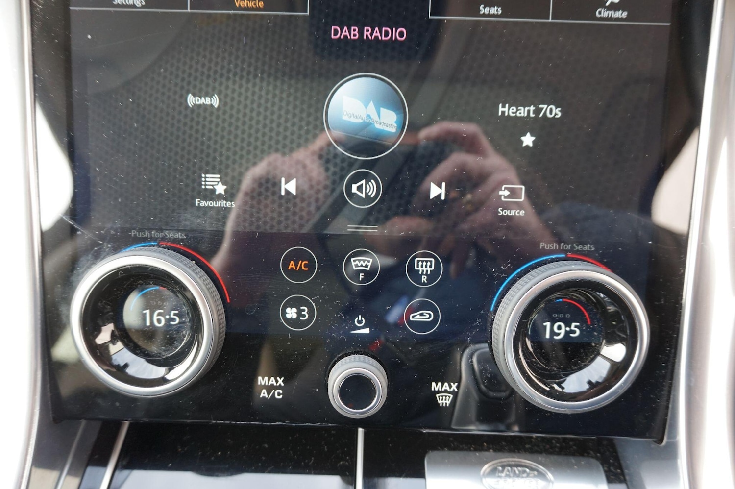 Used Land Rover Range Rover Sport 2018 for sale - 77695839: Photo 41