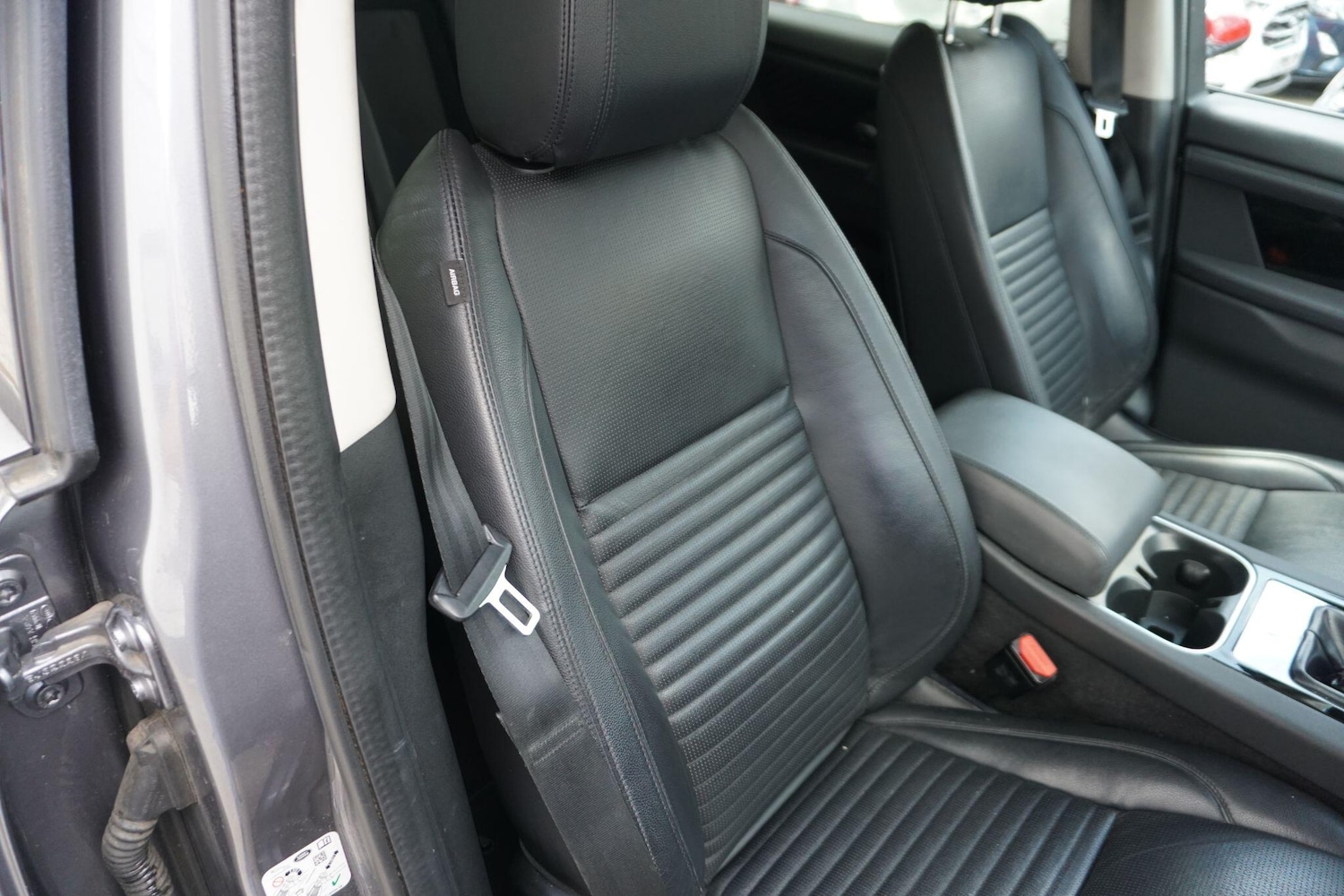 Used Land Rover Discovery Sport 2020 for sale - 76408589: Photo 21