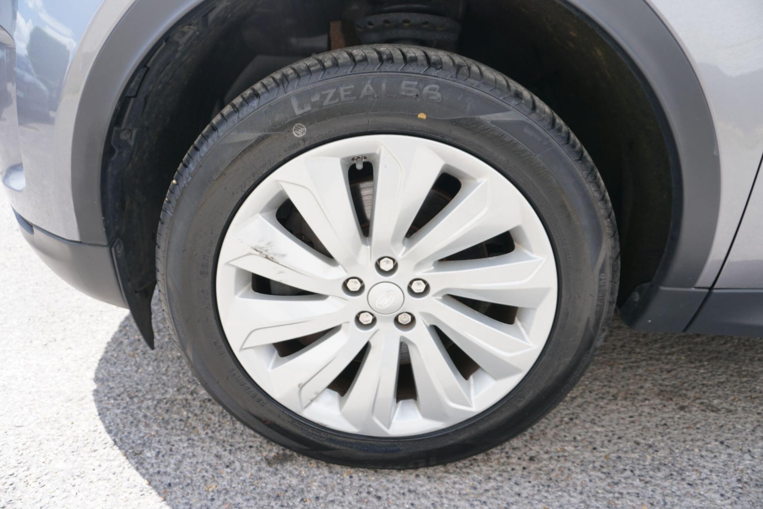 Used Land Rover Discovery Sport 2020 for sale - 76408589: Photo 37