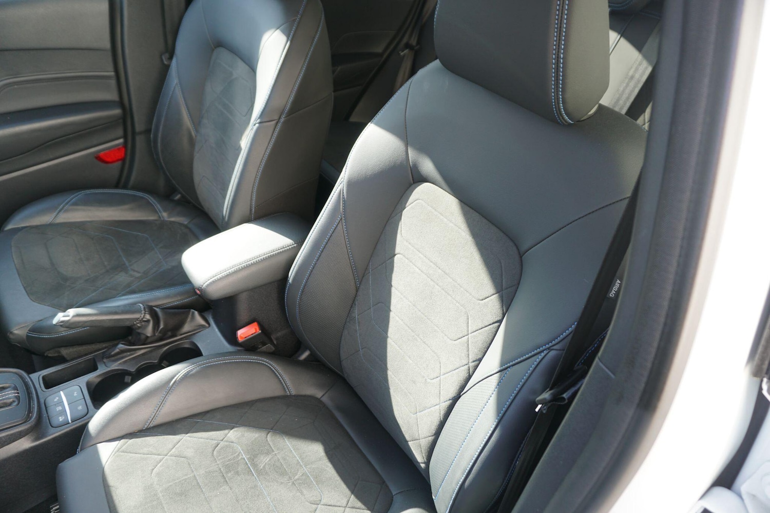 Used Ford Fiesta 2022 for sale - 77738367: Photo 48