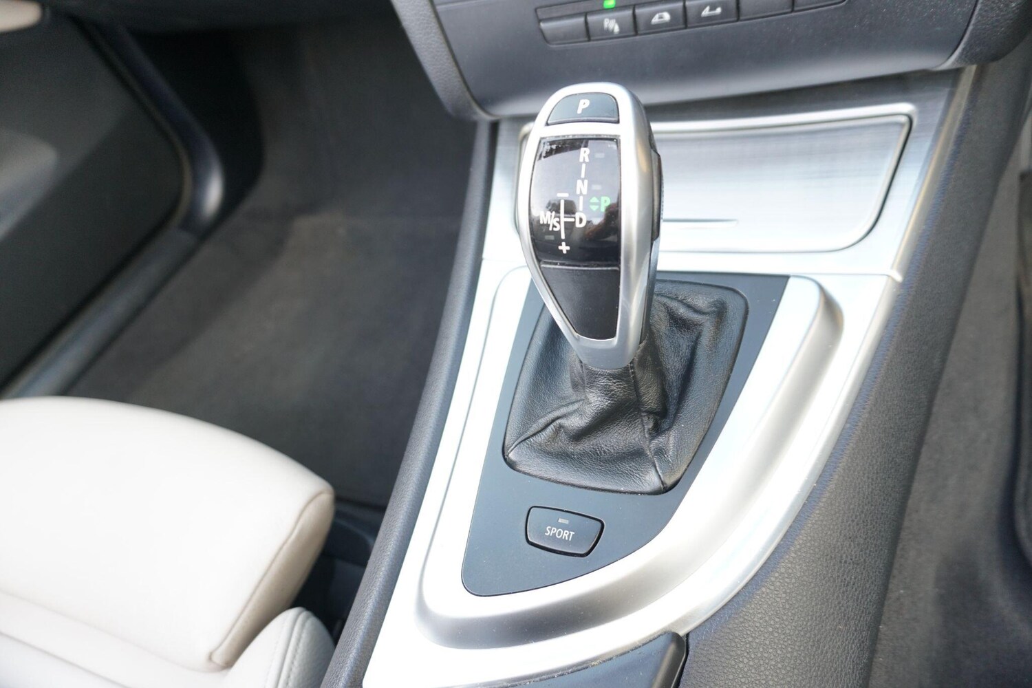 Used BMW 1 Series 2011 for sale - 77400500: Photo 18