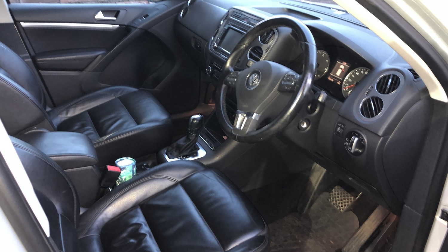 Used Volkswagen Tiguan 2011 for sale - 77264478: Photo 1