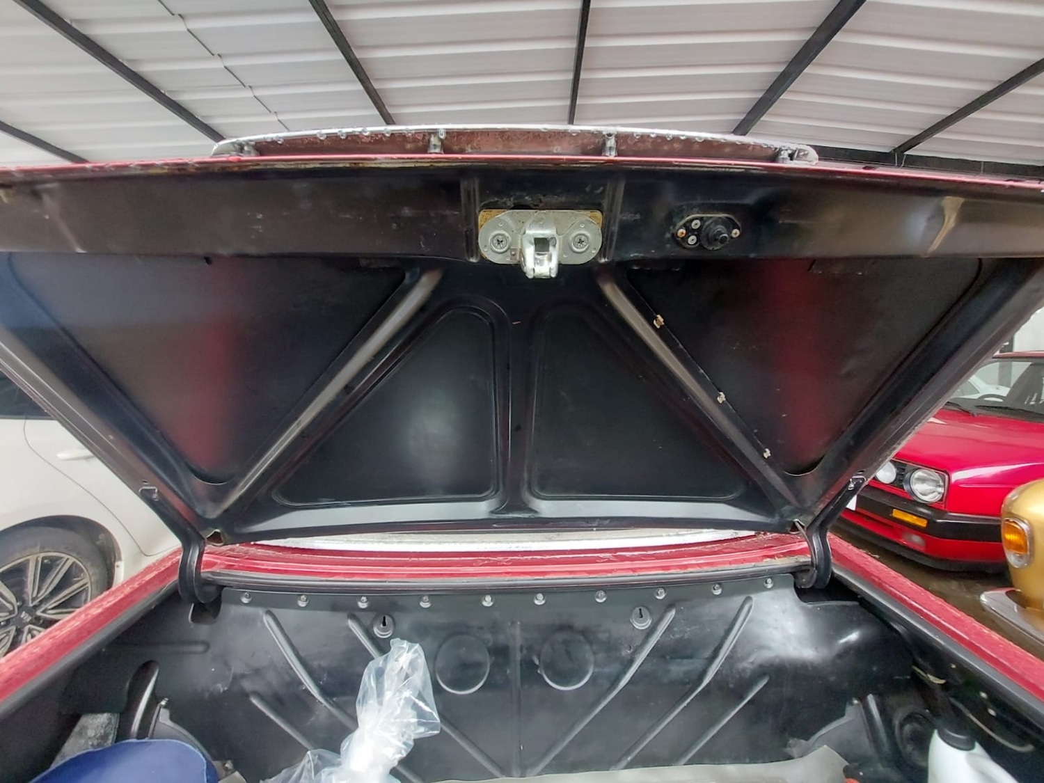 Used Mercedes-Benz 350 SL 1972 for sale - 77562519: Photo 15