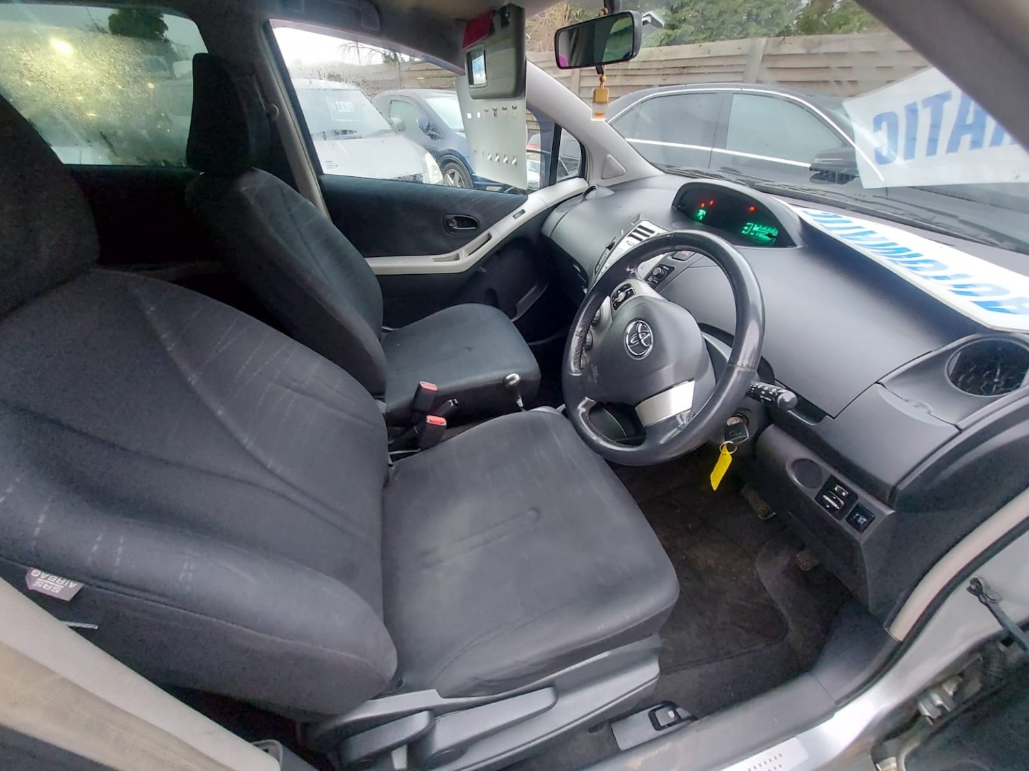 Used Toyota Yaris 2007 for sale - 77370666: Photo 19
