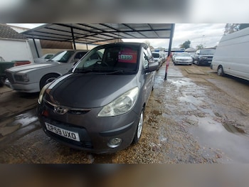 Used Hyundai i10 2010 for sale - 76536786: Photo
