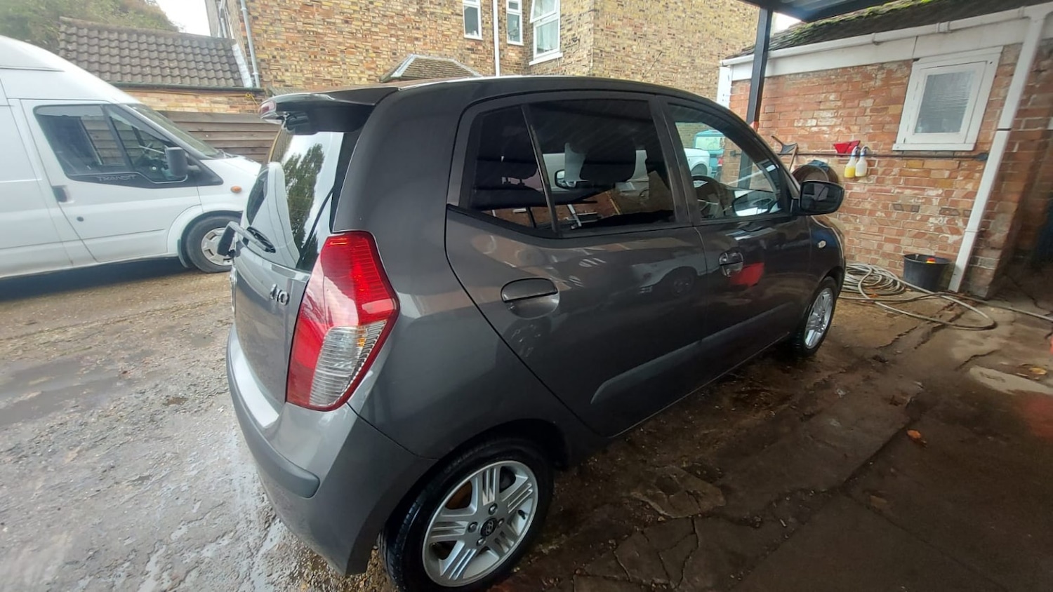 Used Hyundai i10 2010 for sale - 76536786: Photo 6