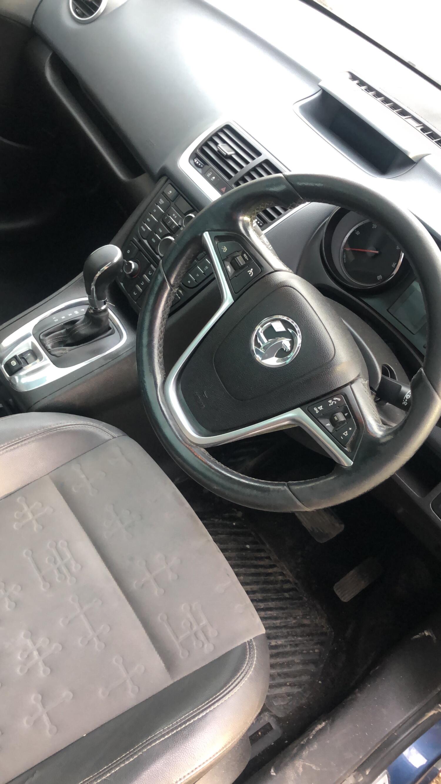 Used Vauxhall Meriva 2011 for sale - 77464537: Photo 22