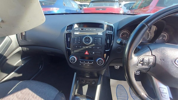 Used Kia Pro Ceed 2010 for sale - 73980152: Photo 11