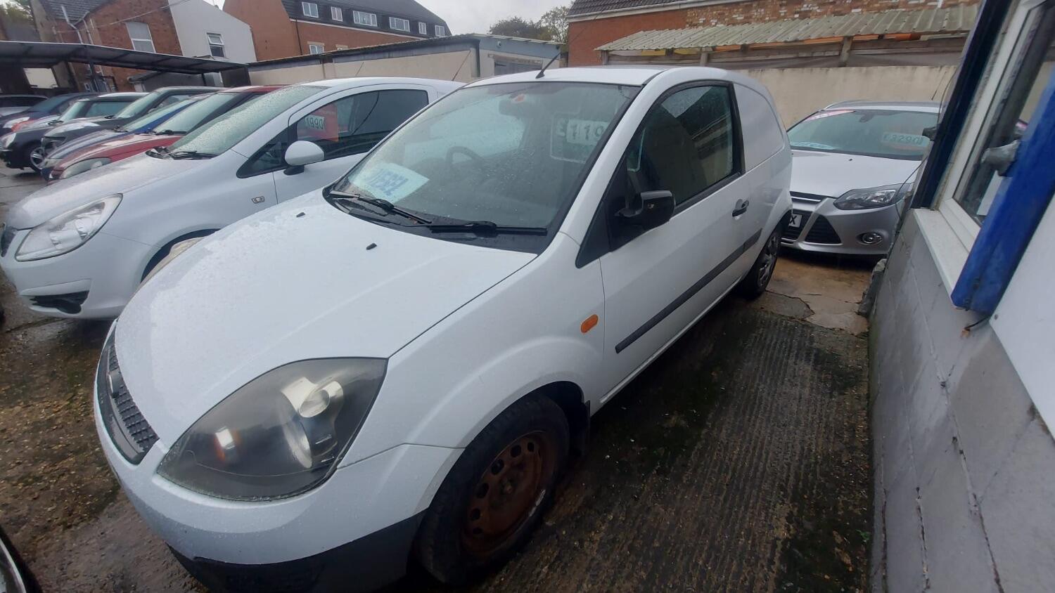 Used Ford Fiesta Van 2007 for sale - 76164524: Photo 11