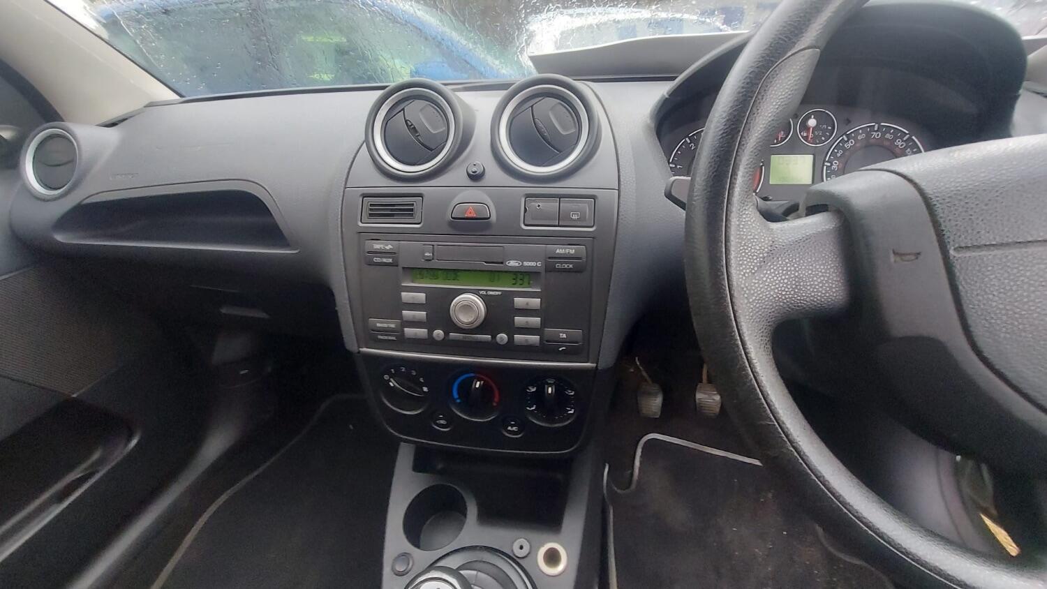 Used Ford Fiesta Van 2007 for sale - 76164524: Photo 14