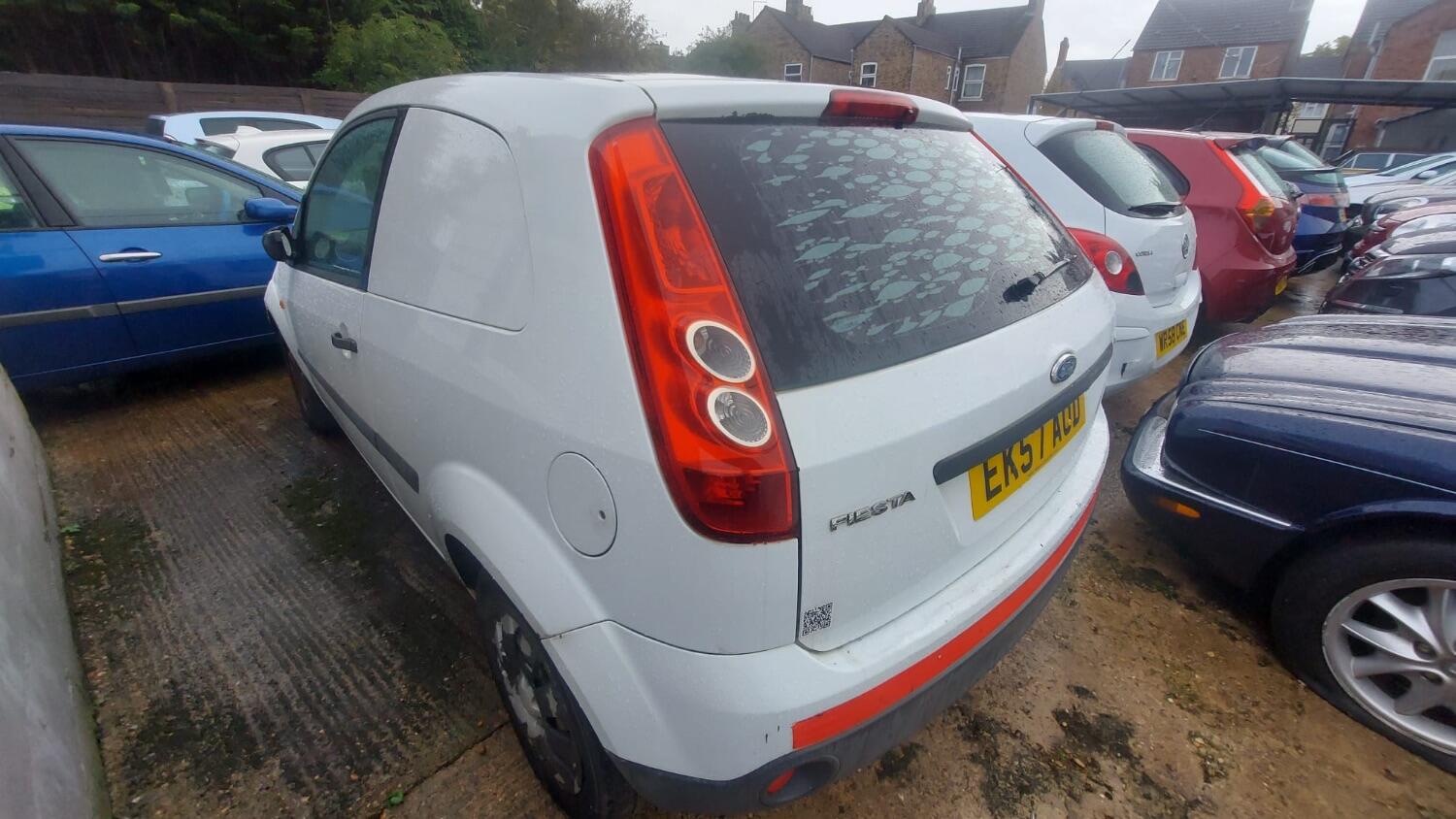 Used Ford Fiesta Van 2007 for sale - 76164524: Photo 8