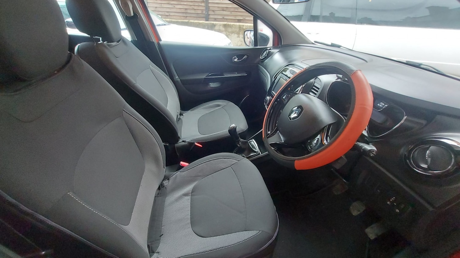 Used Renault Captur 2016 for sale - 76580007: Photo 20