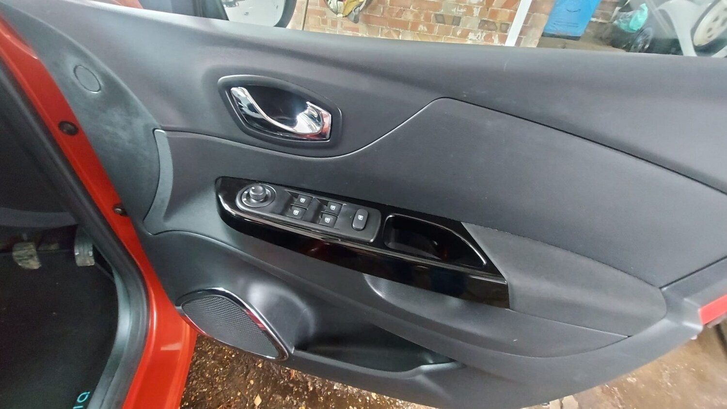 Used Renault Captur 2016 for sale - 76580007: Photo 21