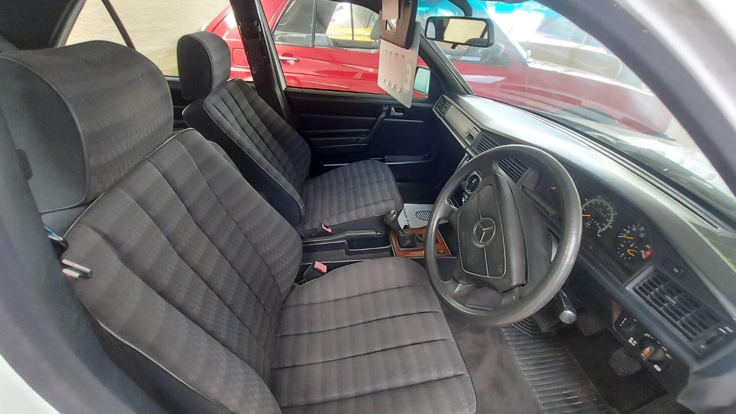 Used Mercedes-Benz 190 for sale - 76793548: Photo 20