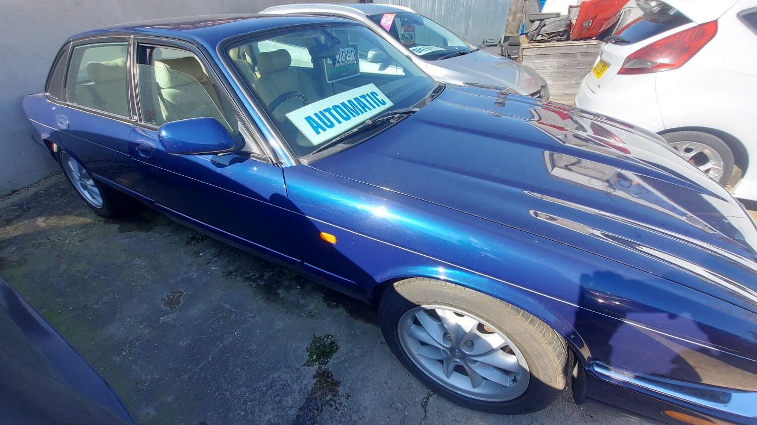 Used Jaguar XJ 2001 for sale - 77464687: Photo 6