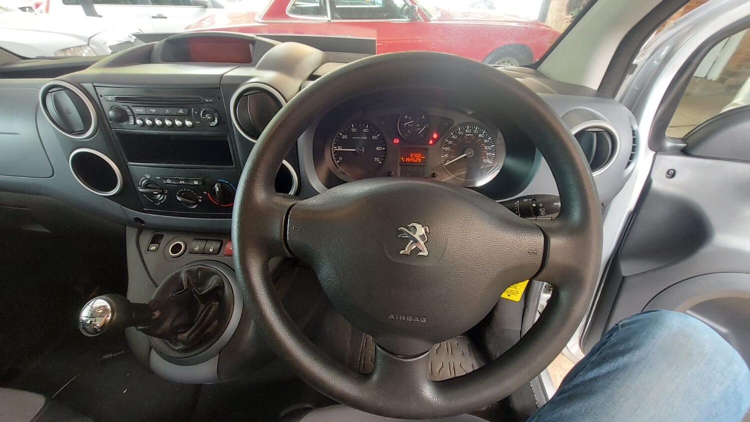 Used Peugeot Partner Tepee 2013 for sale - 76793554: Photo 15