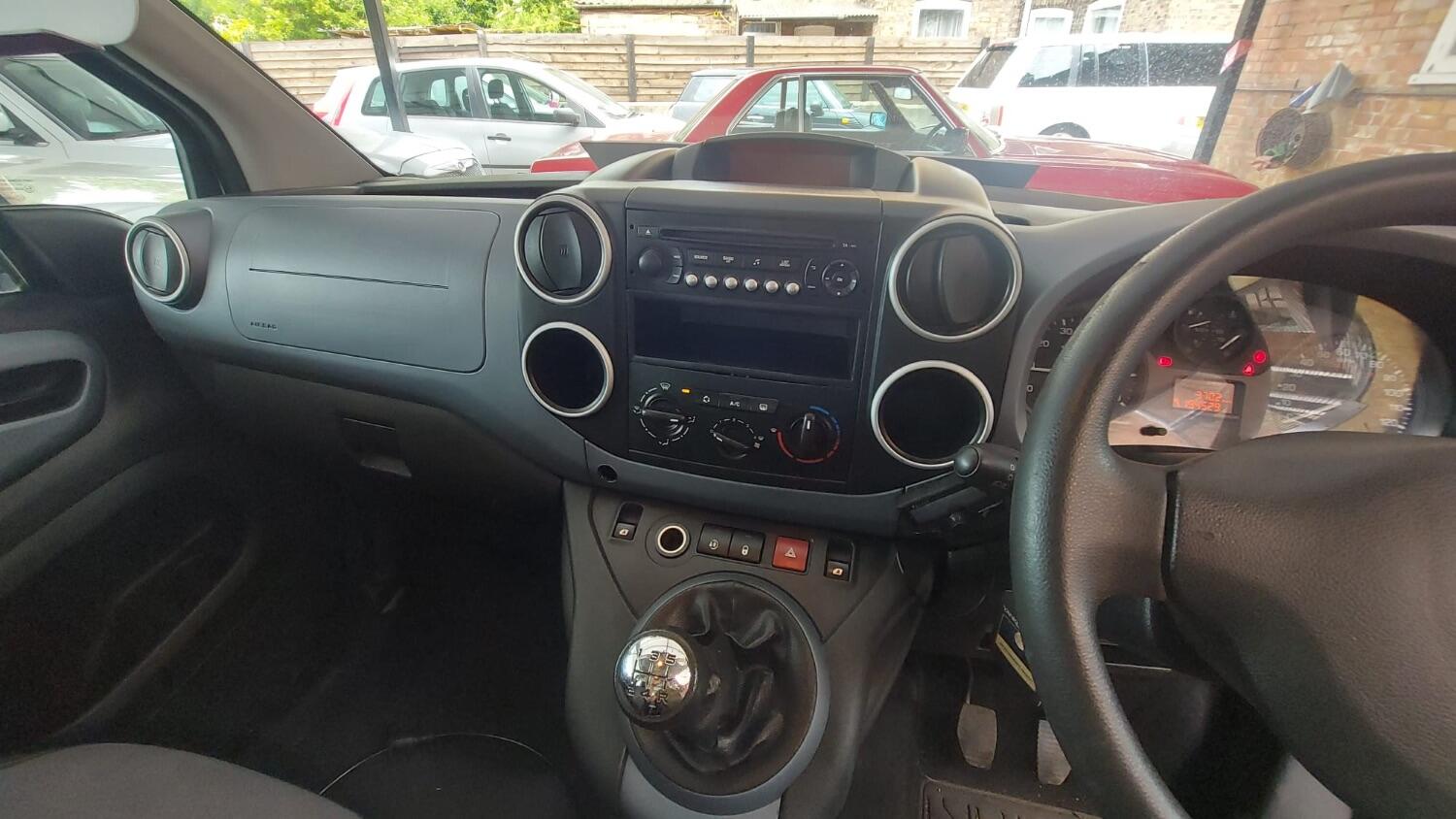 Used Peugeot Partner Tepee 2013 for sale - 76793554: Photo 16