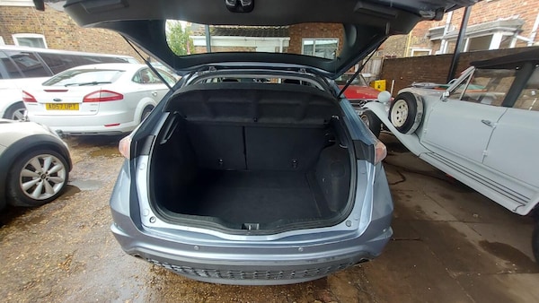 Used Honda Civic 2006 for sale - 76237221: Photo 3