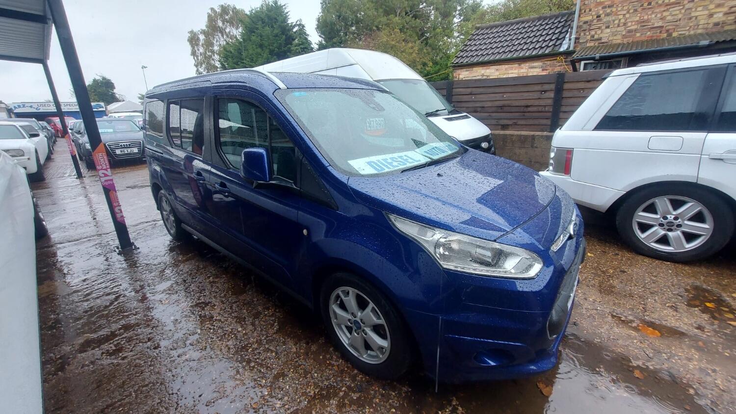 Used Ford Grand Tourneo Connect 2016 for sale - 76305570: Photo 10