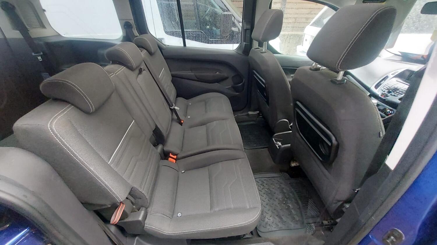 Used Ford Grand Tourneo Connect 2016 for sale - 76305570: Photo 18