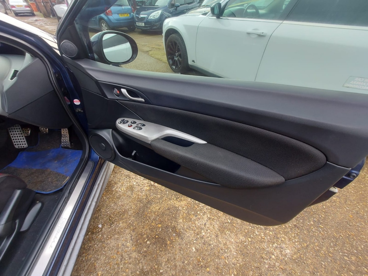 Used Honda Civic 2008 for sale - 76863762: Photo 27