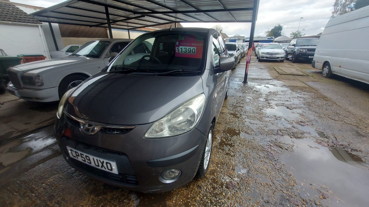 Used Hyundai i10 2010 for sale - 76769937: Photo 2