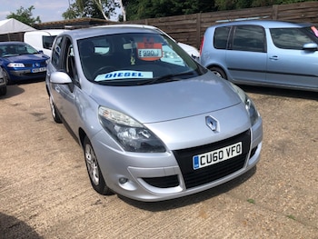2010 - 1.5 dCi Expression 5-Door