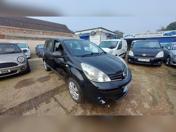 2011 - 1.5 dCi Visia 5-Door