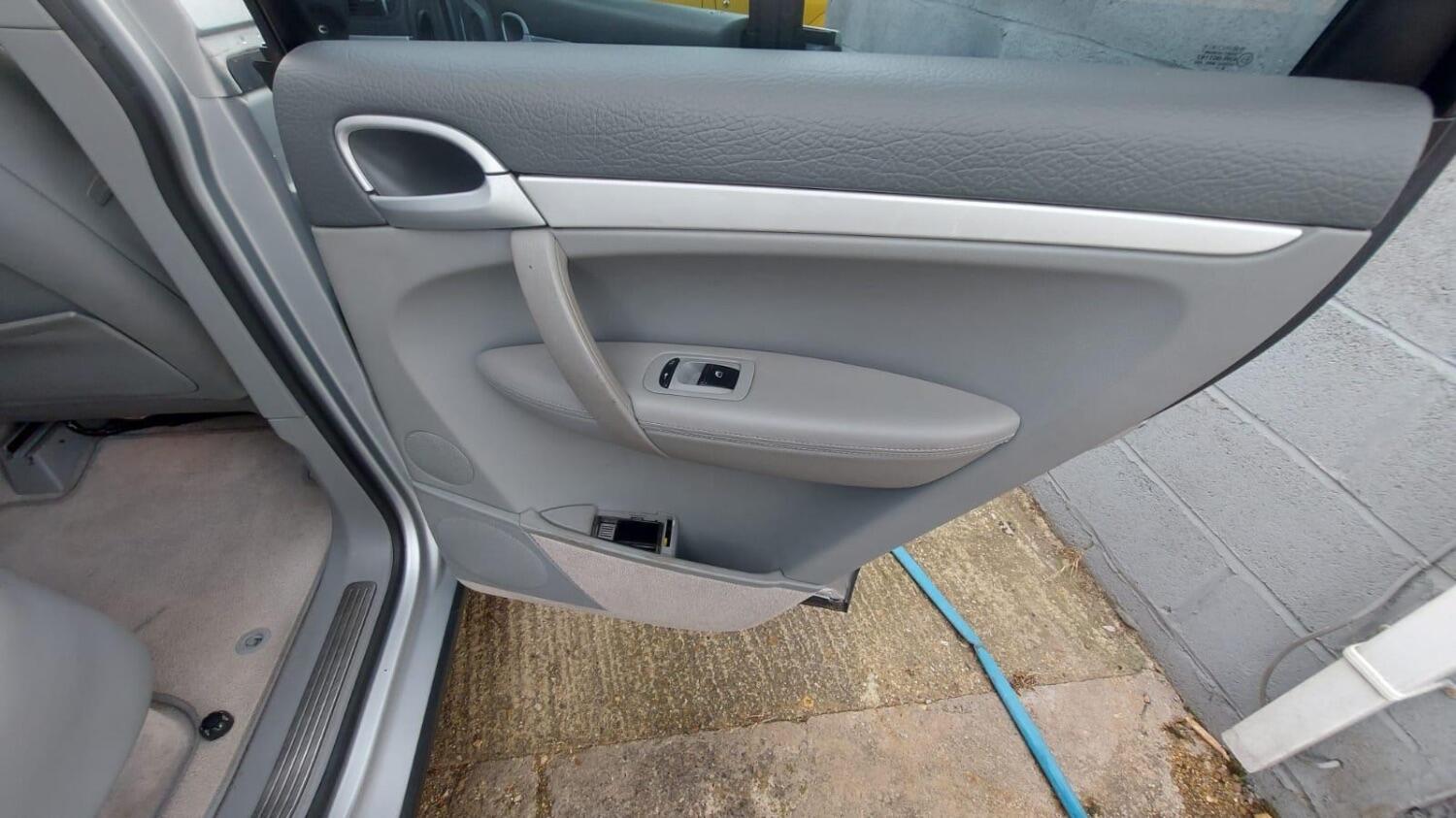 Used Porsche Cayenne 2003 for sale - 77478174: Photo 10