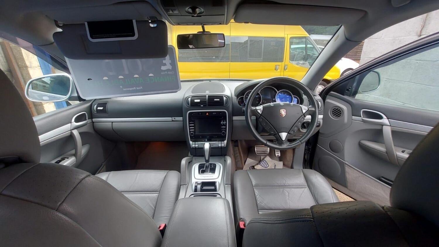 Used Porsche Cayenne 2003 for sale - 77478174: Photo 27