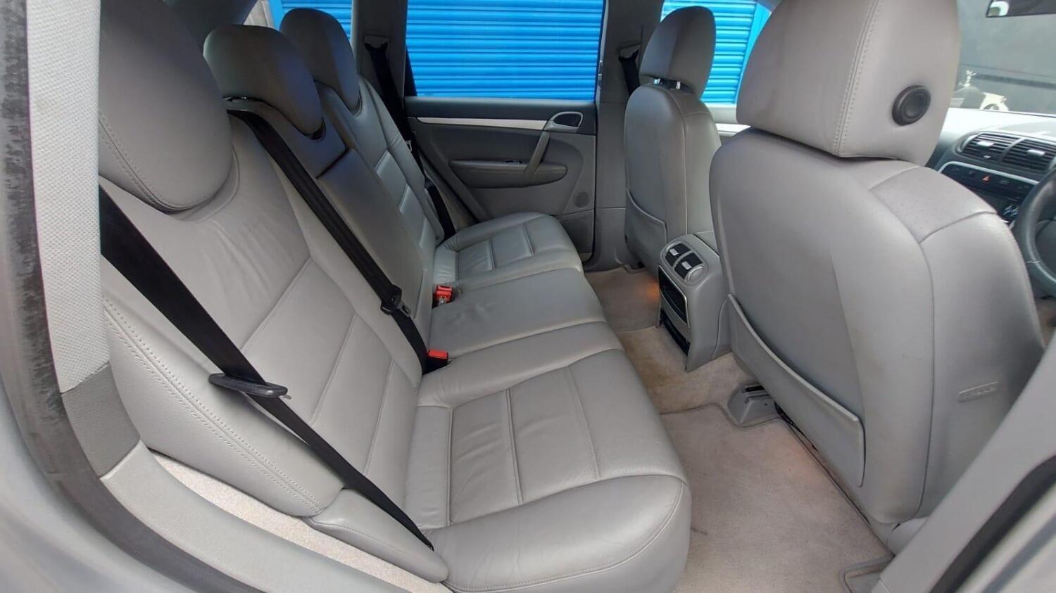 Used Porsche Cayenne 2003 for sale - 77478174: Photo 28